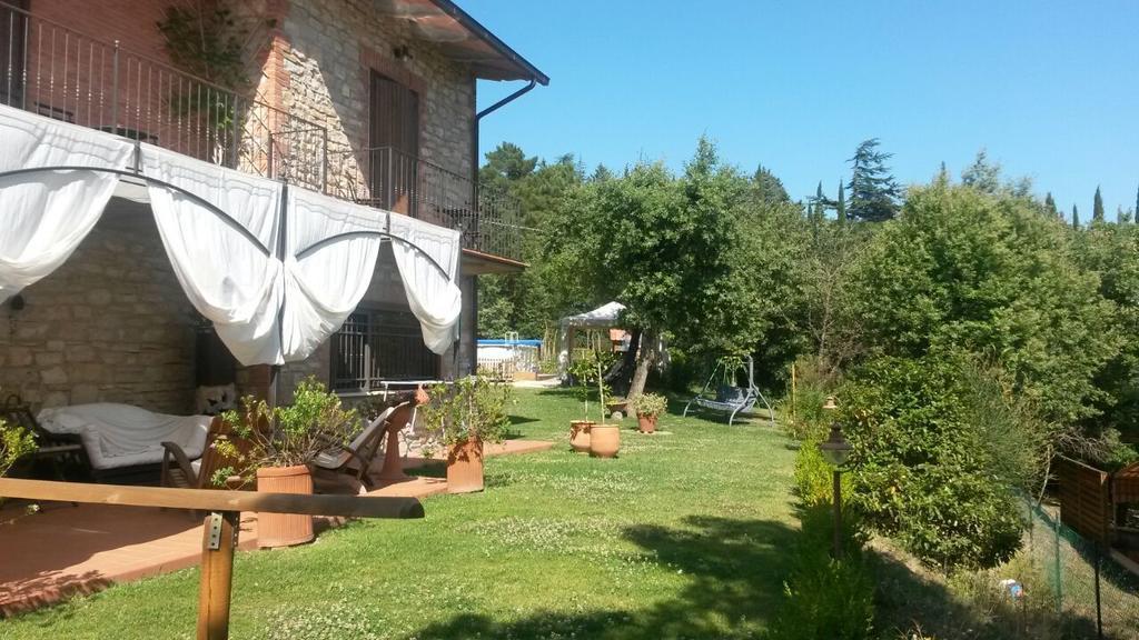 Il Casale Del Ra Guest House Tuoro sul Trasimeno Luaran gambar