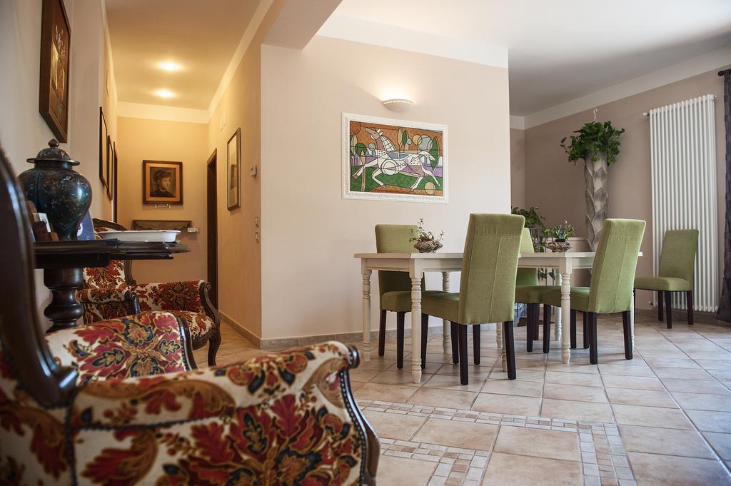 Il Casale Del Ra Guest House Tuoro sul Trasimeno Luaran gambar