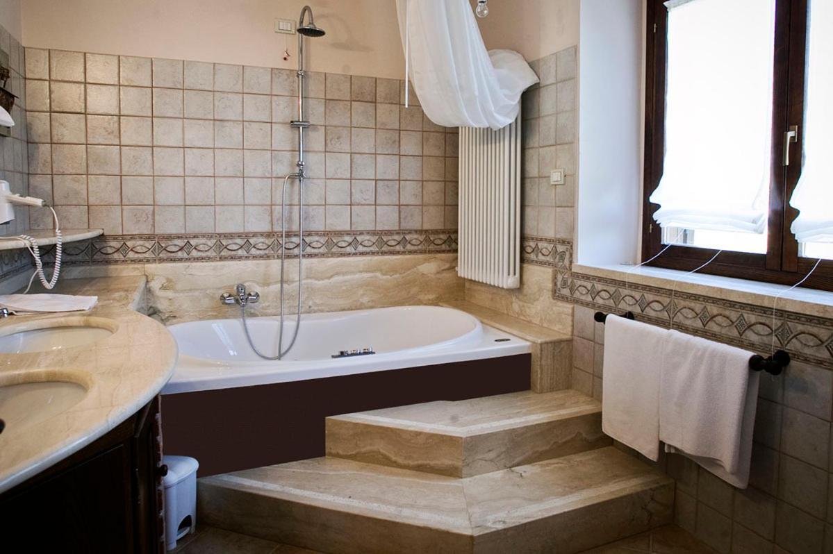 Il Casale Del Ra Guest House Tuoro sul Trasimeno Bilik gambar