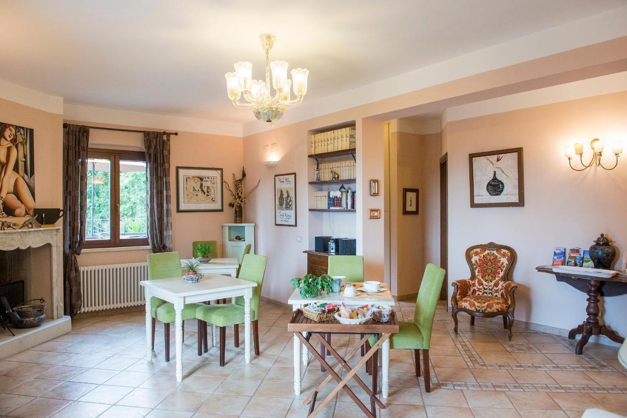 Il Casale Del Ra Guest House Tuoro sul Trasimeno Luaran gambar